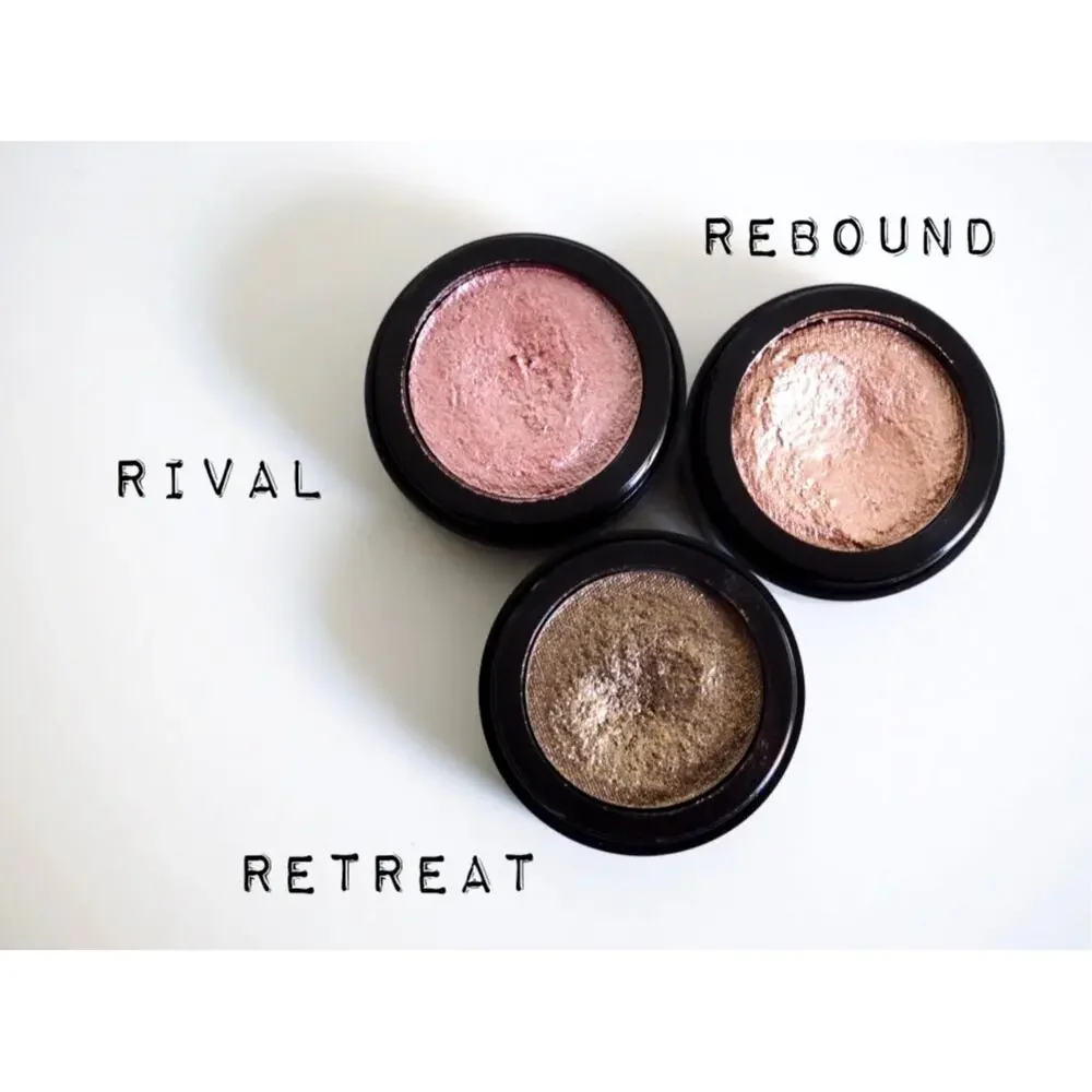 Revolution Flawless Foils in Rebound